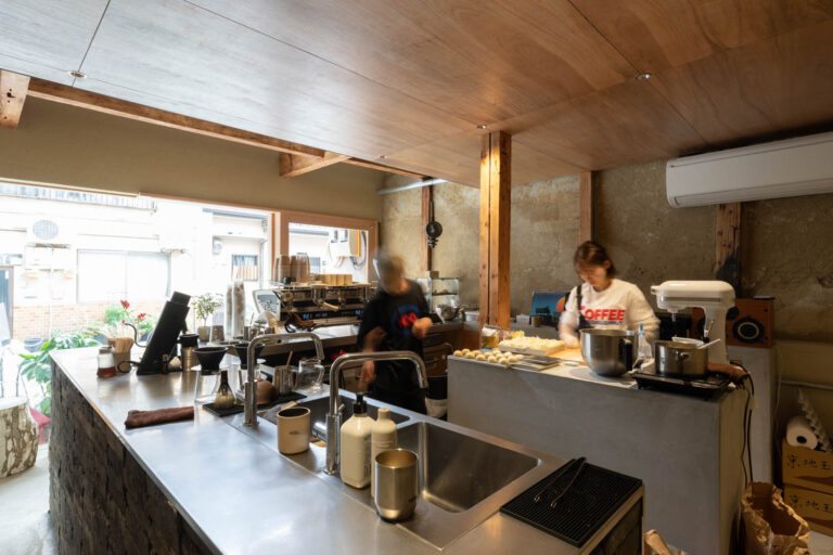 Kyoto cafe / Hoo Coffee Shop / Koyori