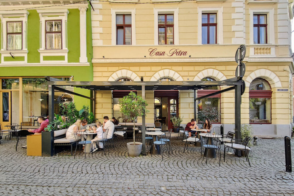 Sibiu Cafe / Lumos