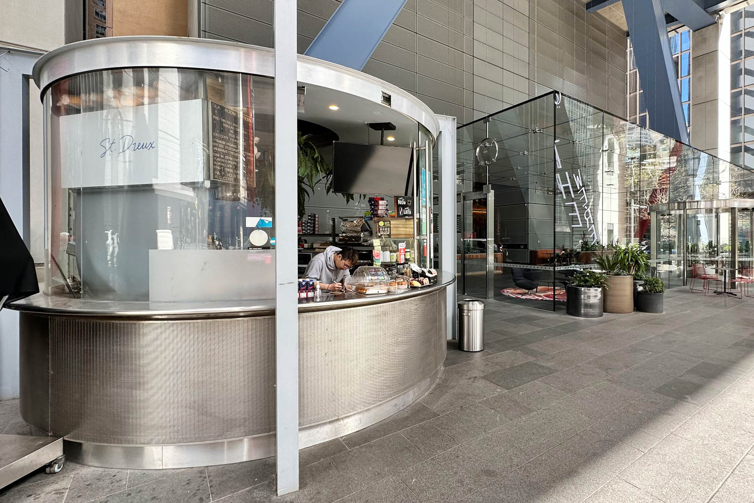 8 chifley square cafe