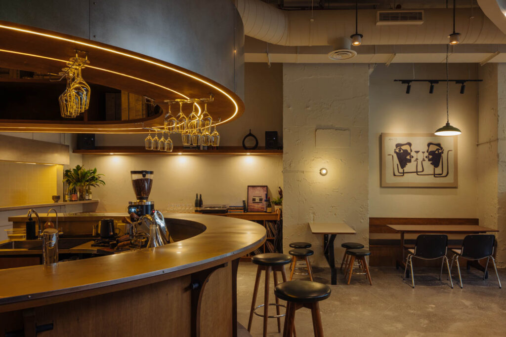 Best Wine Bar in Singapore / Wild Card / Hui Designs