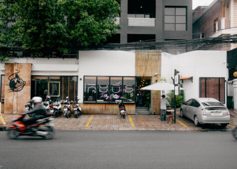 93-Coffee-Shop-in-Phnon-Penh-Pleng-Chan-01