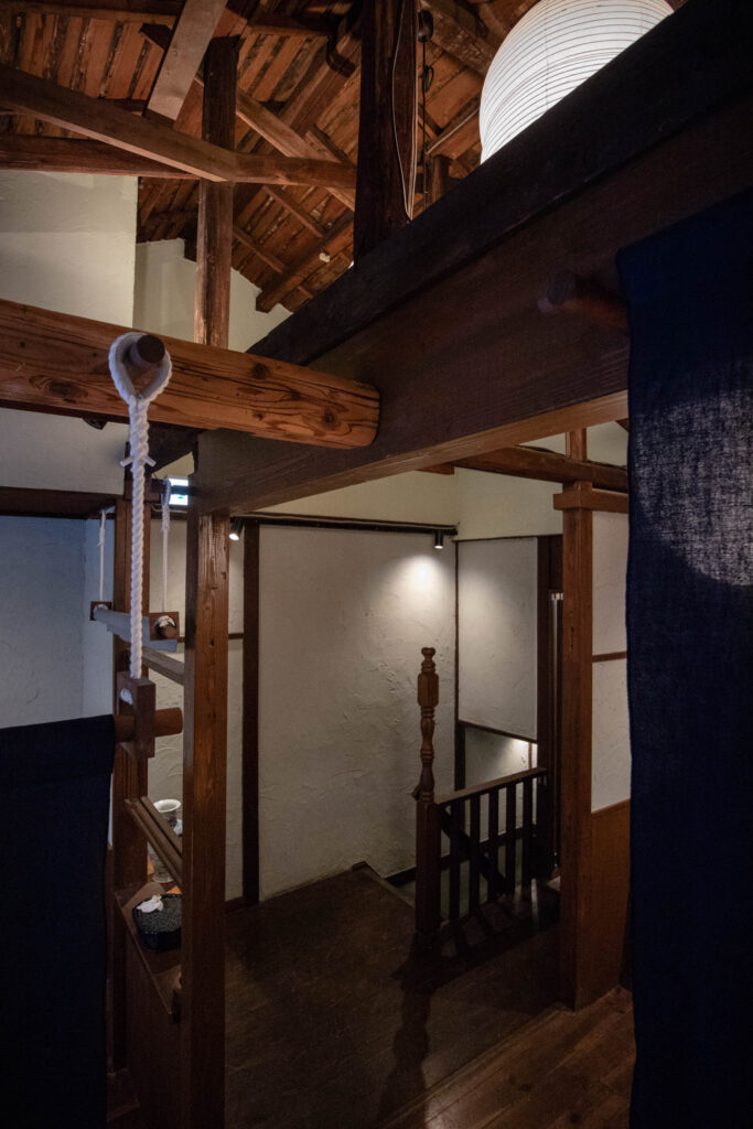 original timber Adaptive-Reuse-of-an-Urban-Folk-House-Shibuya-Masashi-Miyamoto