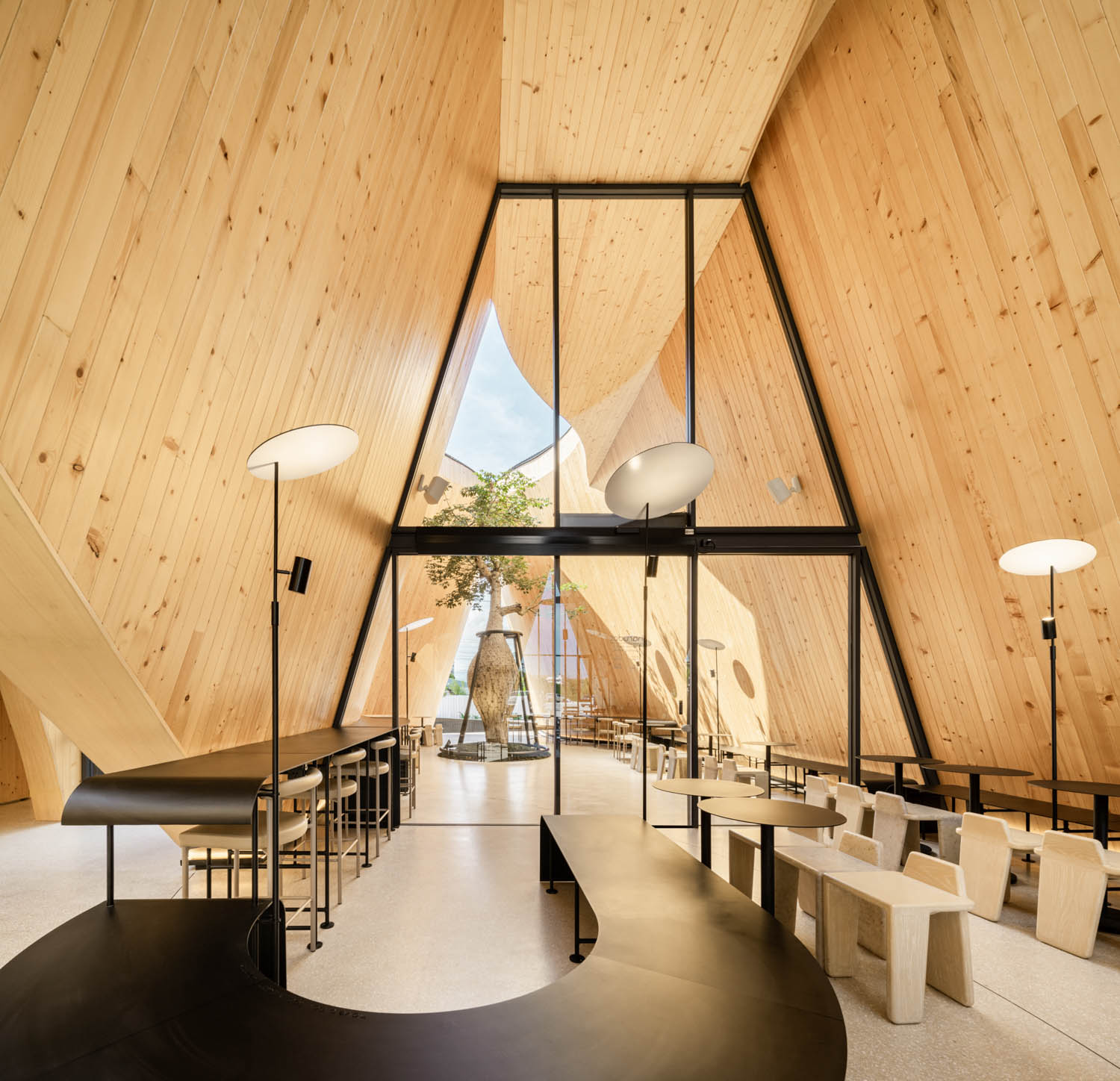 Harudot By Nana Coffee Roasters / IDIN Architects Chonburi, Thailand