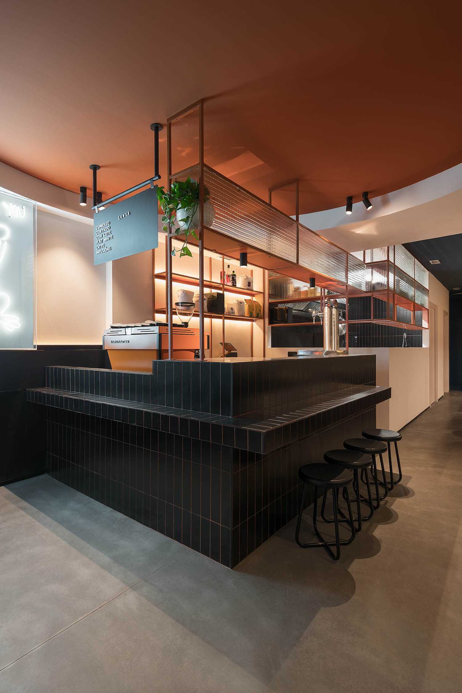 counter Cafe Bar Misto / Pontevedra / Nan Arquitectos