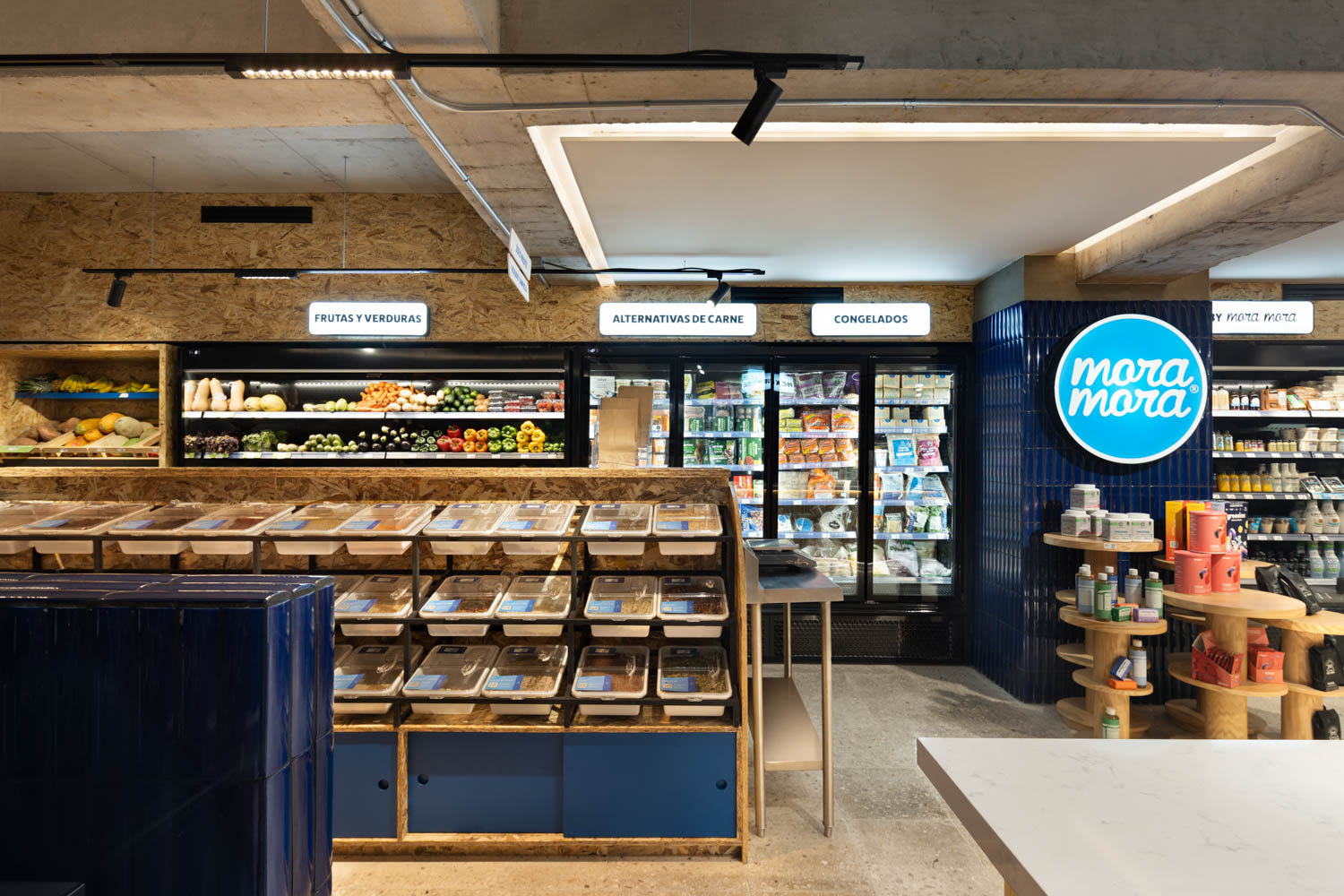 grocery Mora Mora Colima / Mexico City / Alfille Arquitectos