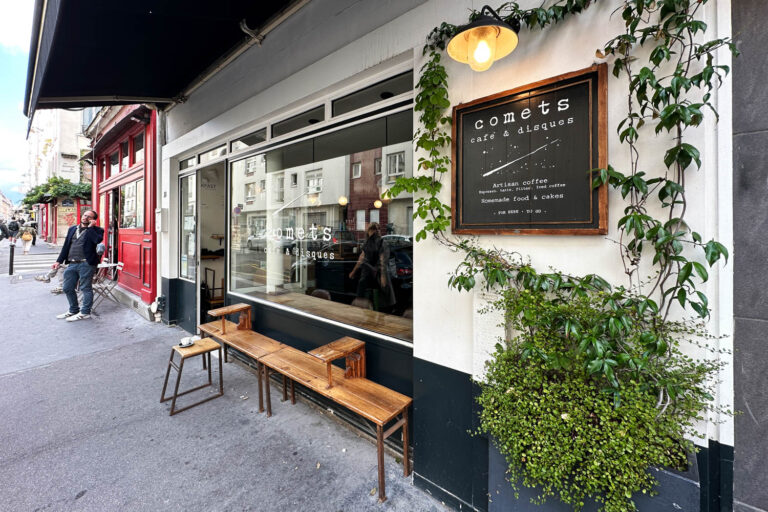 04 cafe de paris comets cafe 03 768x512