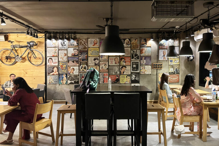 04 coffee shops in islamabad Burning Brownie 03 768x512