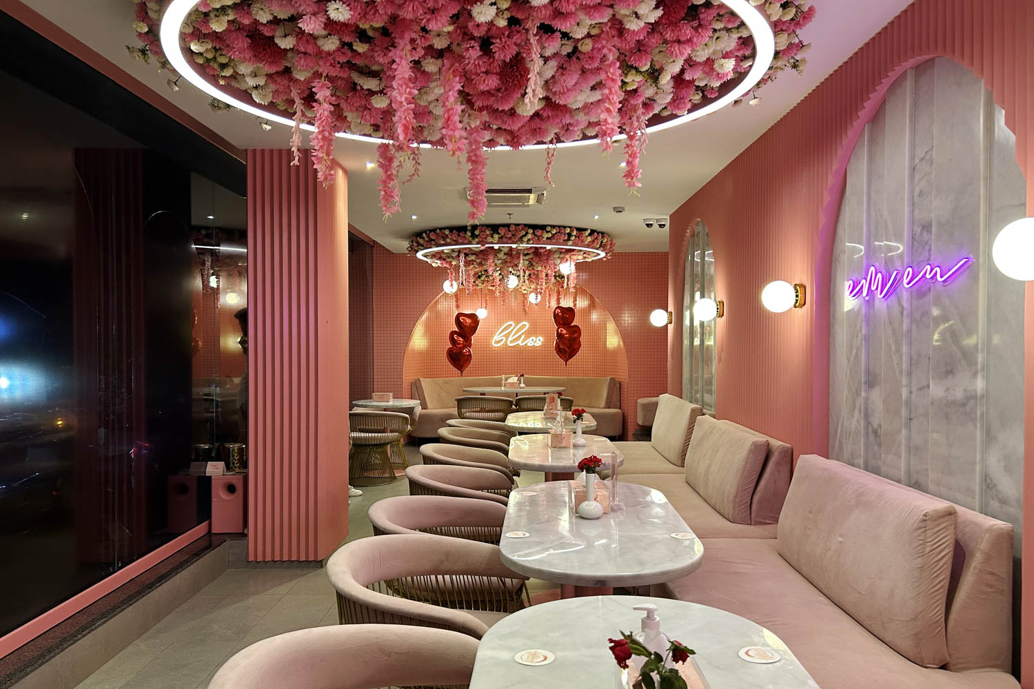 04 islamabad cafes Em En cafe 05