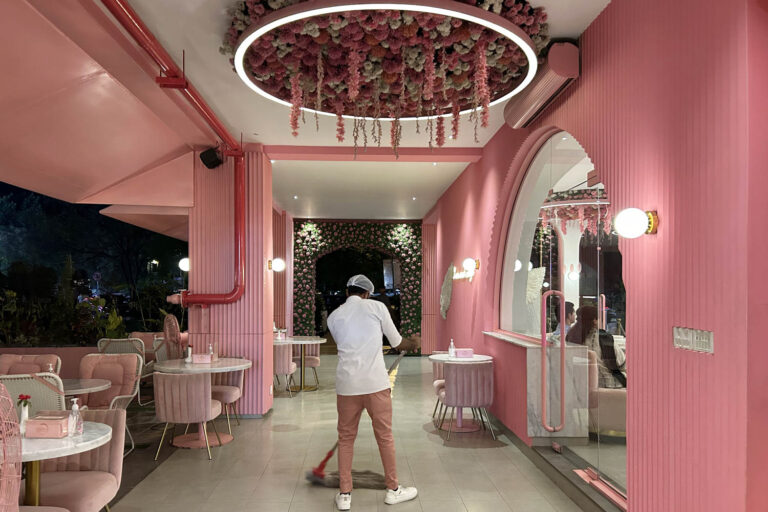 04 islamabad cafes Em En cafe 06 768x512