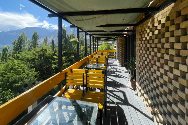 07 coffee shop near hunza valley mountain cup 03 768x512