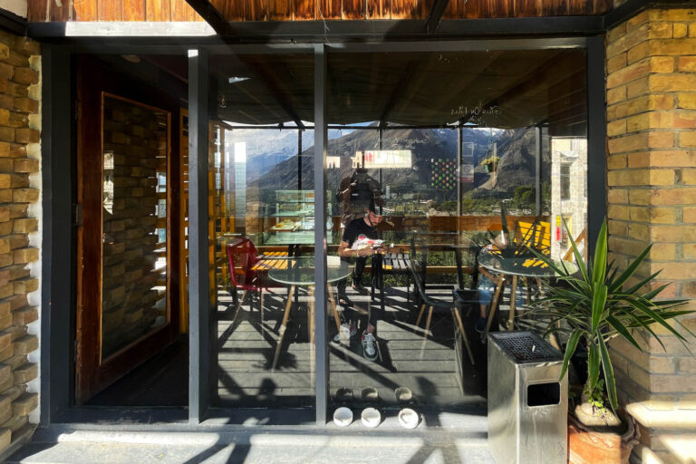 07 coffee shop near hunza valley mountain cup 04 768x512