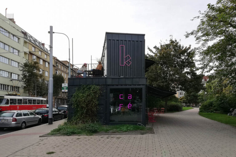 105 Prague Best Cafes Cafe Kontejner 01 768x512
