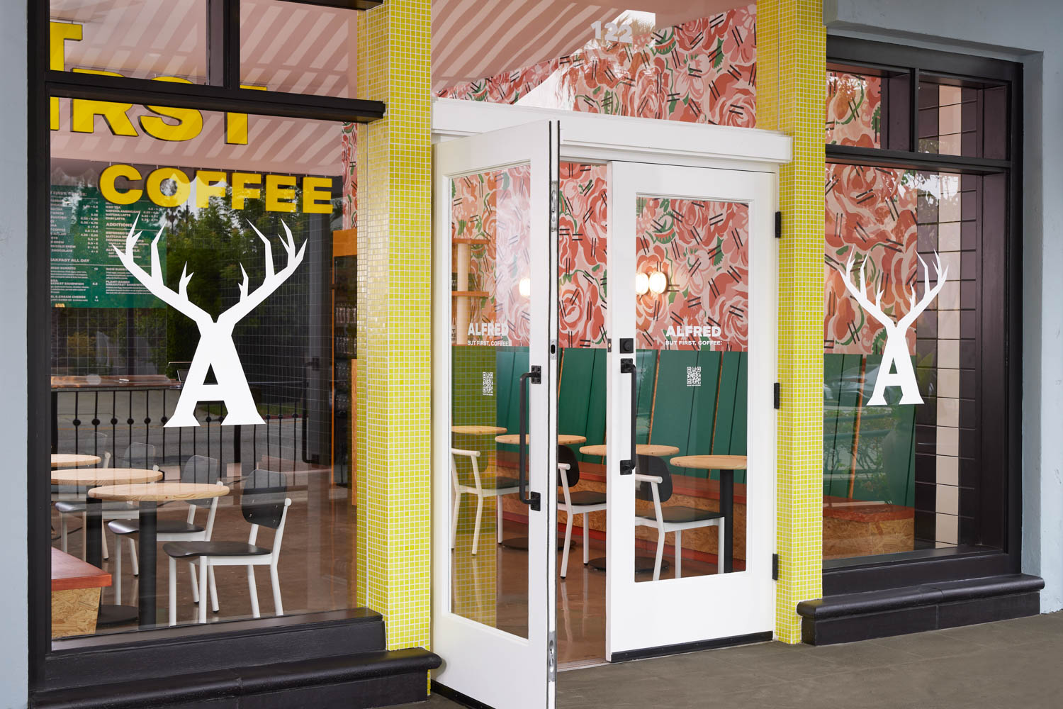 135 San Fernando Valley Alfred Coffee Sherman Oaks Venturi Scott Brown 01 1