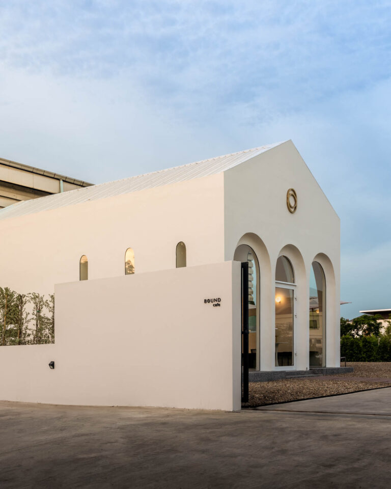 137 Art Cafe Bound Cafe Anatomy Architecture 03 768x960