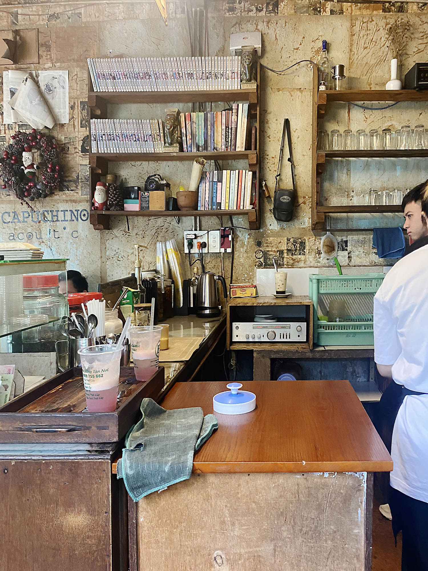 14 old saigon cafe Kiosque Cafe02