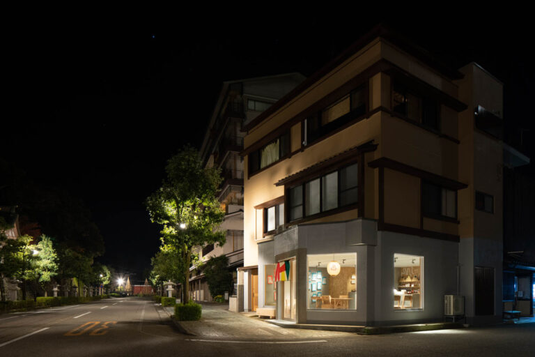 148 Aiueo Retail Cafe Koyori 01 768x512