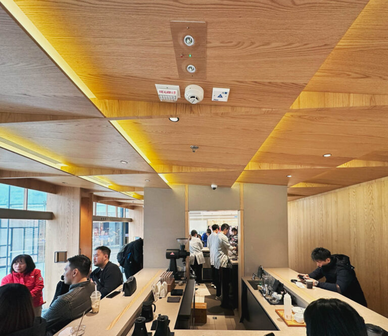 175 Omotesando Koffee HK Harbour City 04 768x664