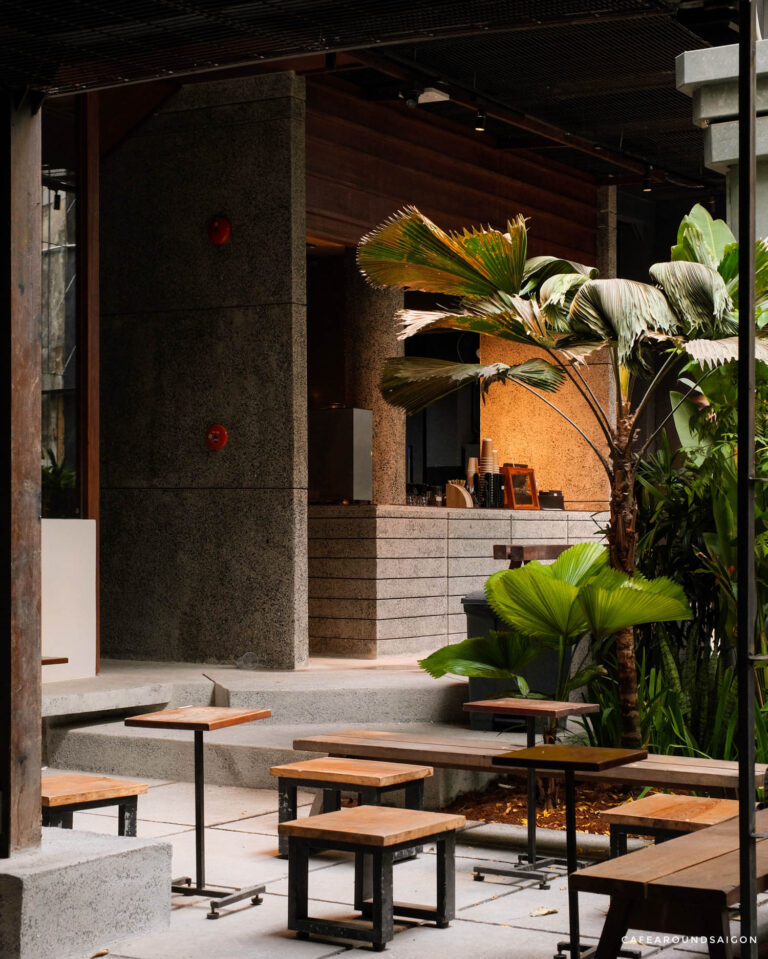 188 About Life Coffee Brewers Cafes around Saigon 02 768x959