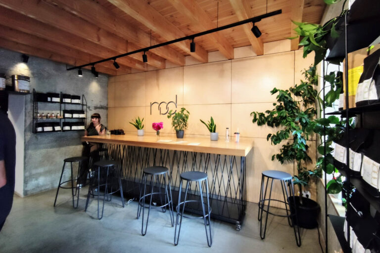 19 coffee shop sibiu NOD Prajitoria de cafea 03 768x512