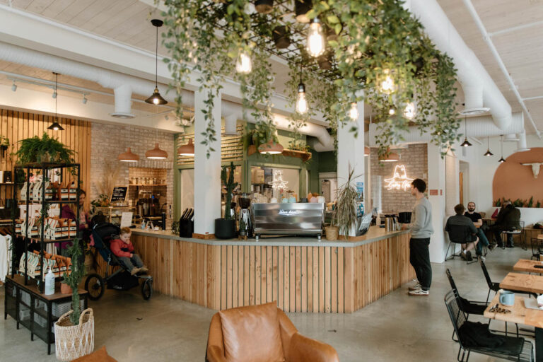 191 Smoking Gun Fraser Valley British Colombia 01 768x512