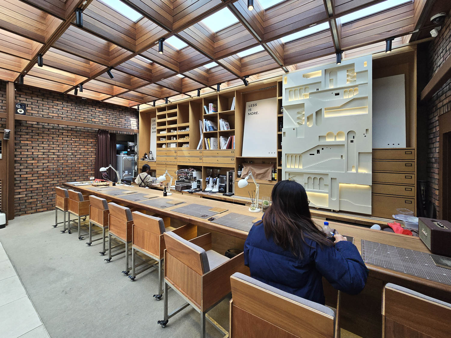 221 Foreplan Cafe Seoul Demas Rusli 03