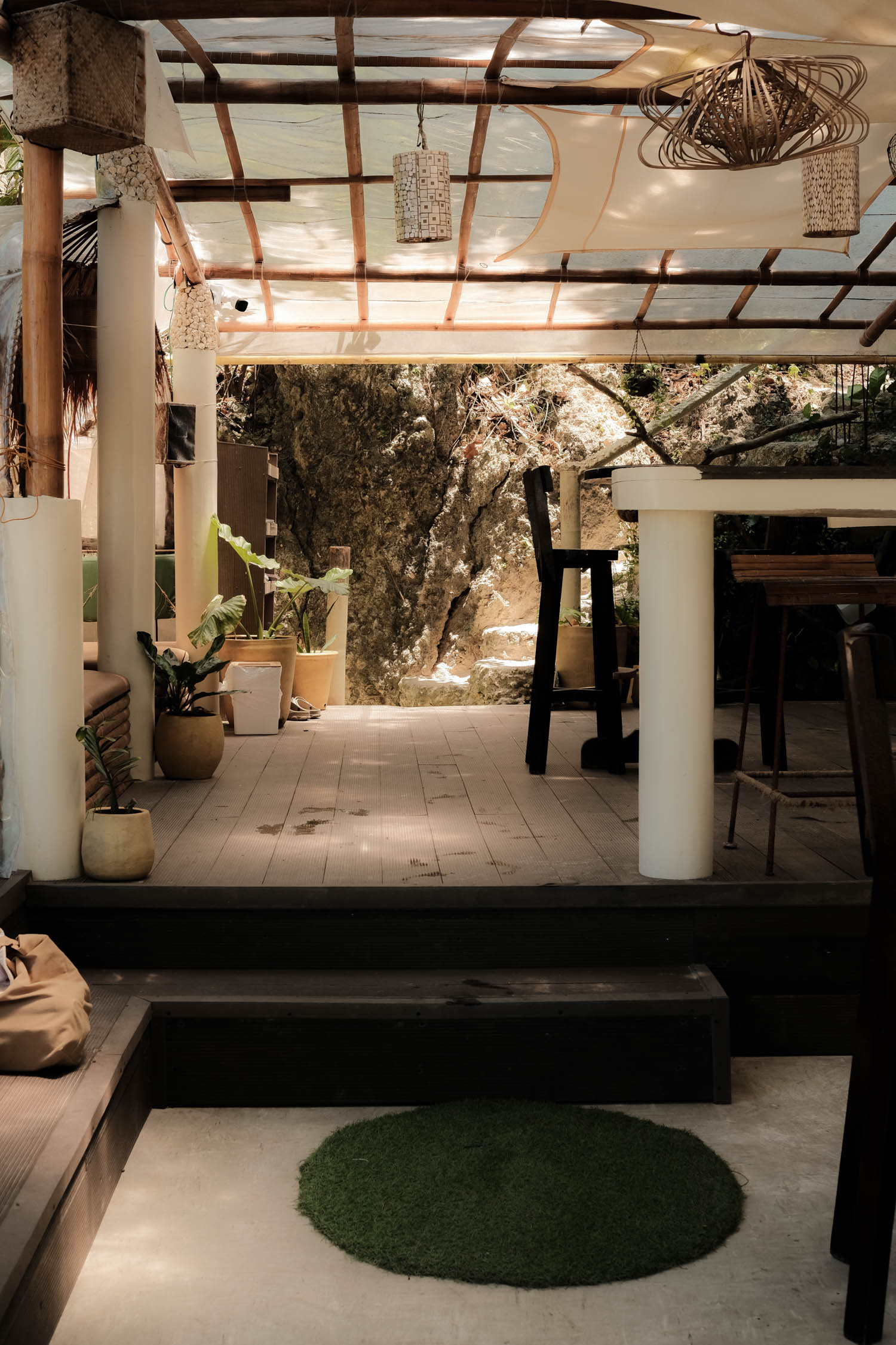 240 Calma Cafe Boracay 03