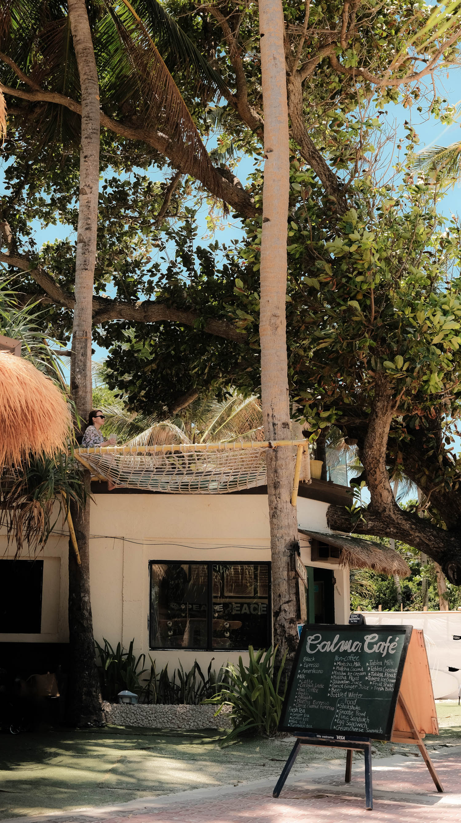 240 Calma Cafe Boracay 04