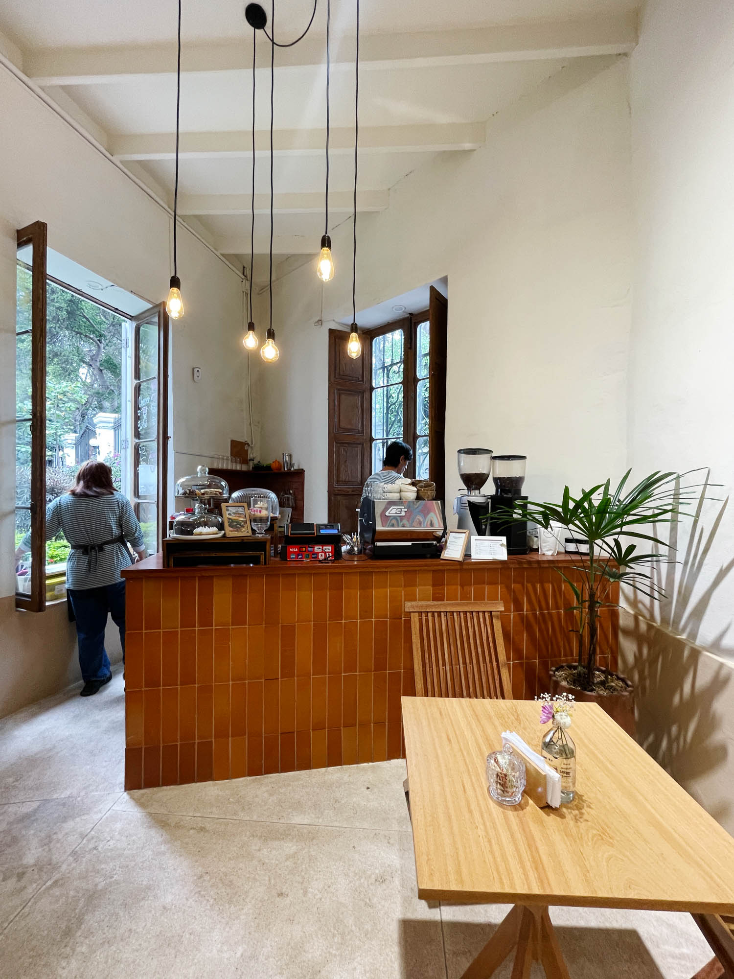 26 coffee shop in barranco Felicia y Domingo 04