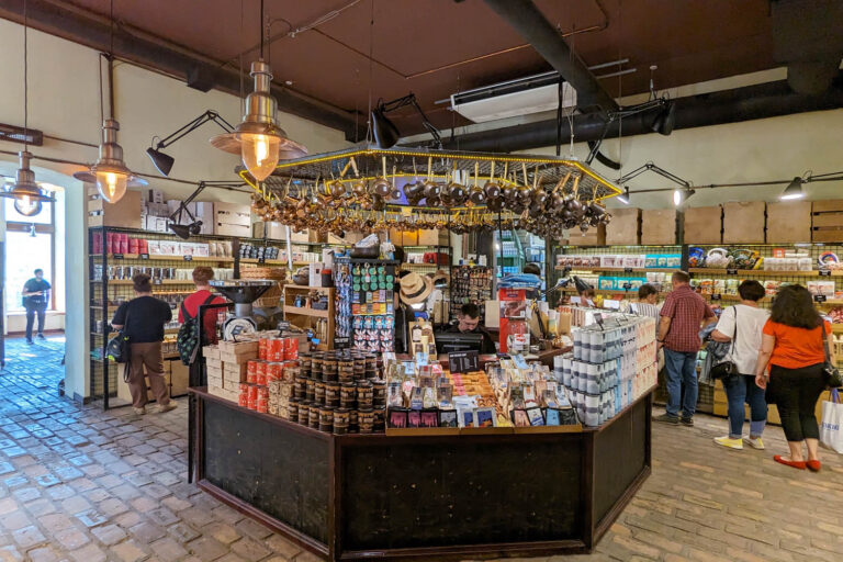 50 Lviv Cafe Kopalnia Kava 02 768x512