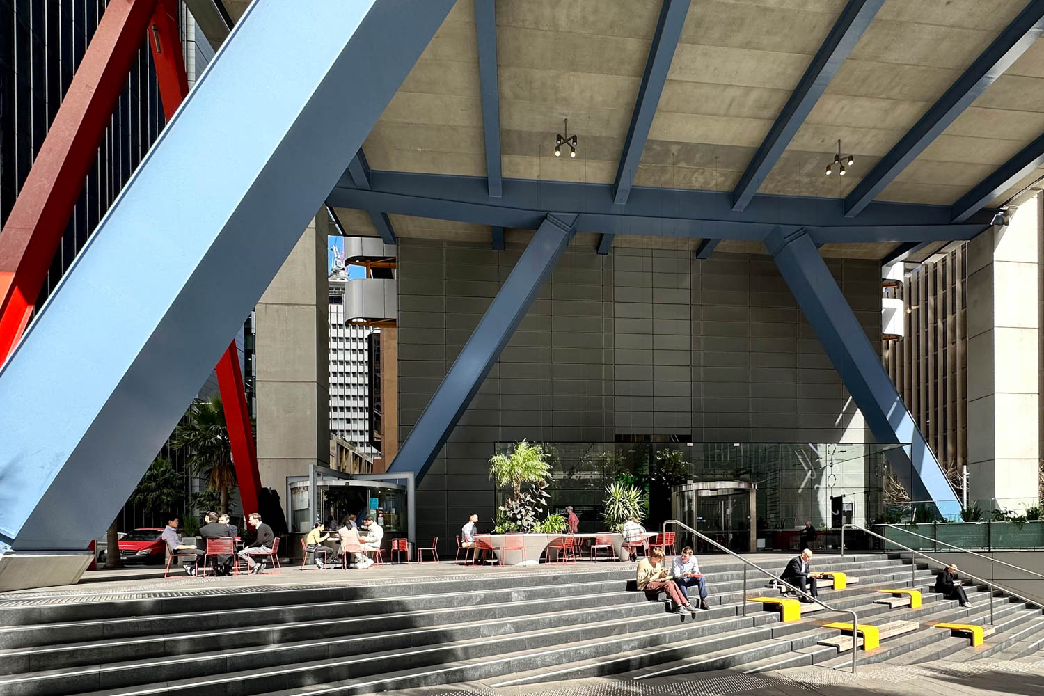 55 8 chifley square cafe 4