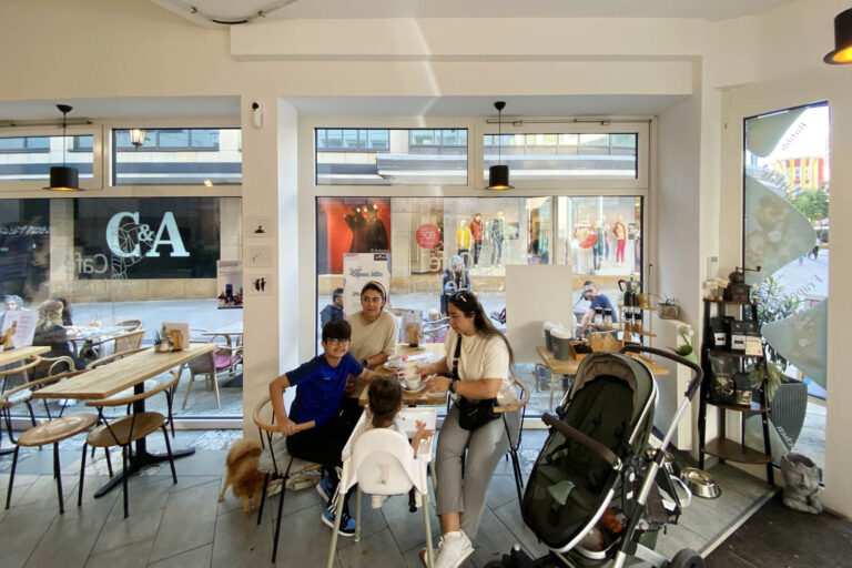 71 cafe in wuppertal Cafe lieber 02 768x512