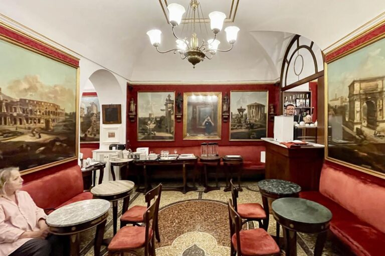 73 Rome Cafe Antico Caffe Greco 04 2 768x512