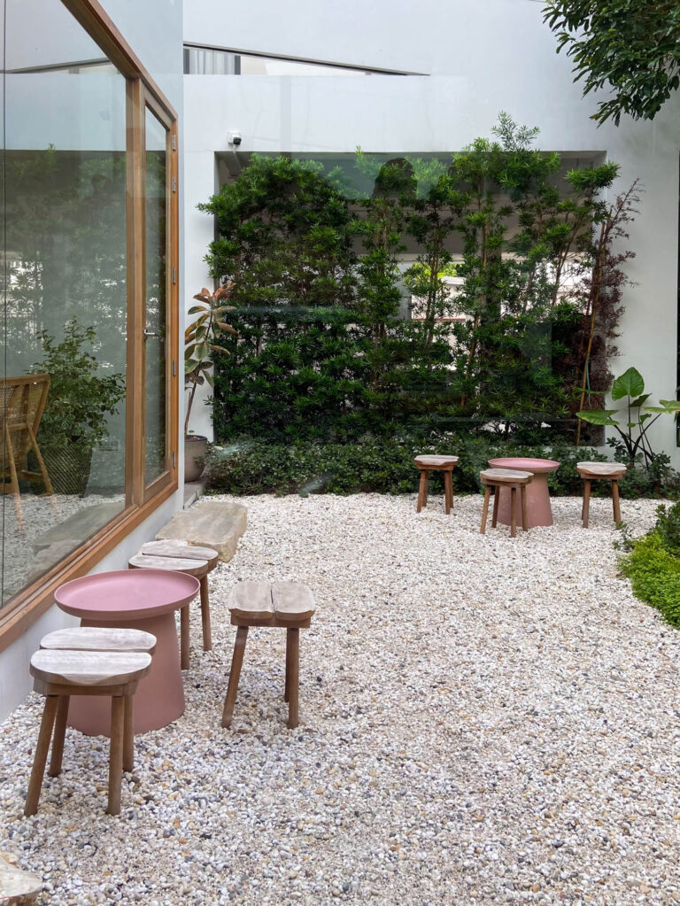 74 Best Cafe in Bangkok Risu Cafe 02 768x1023