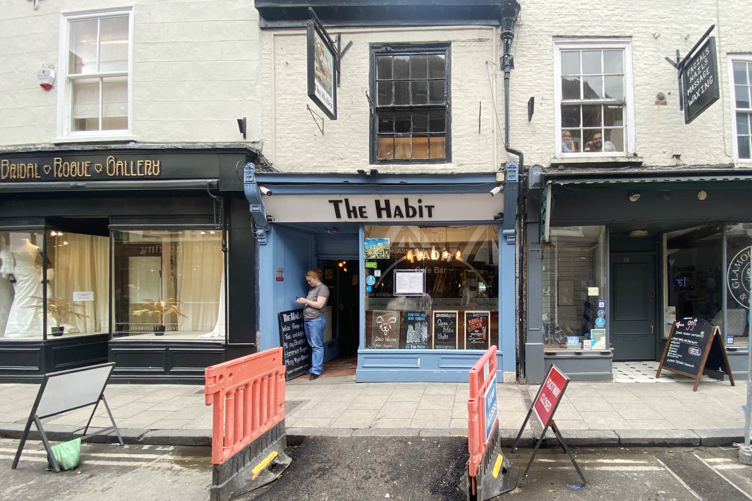 86 York Cafe The Habit Cafe Bar York 01