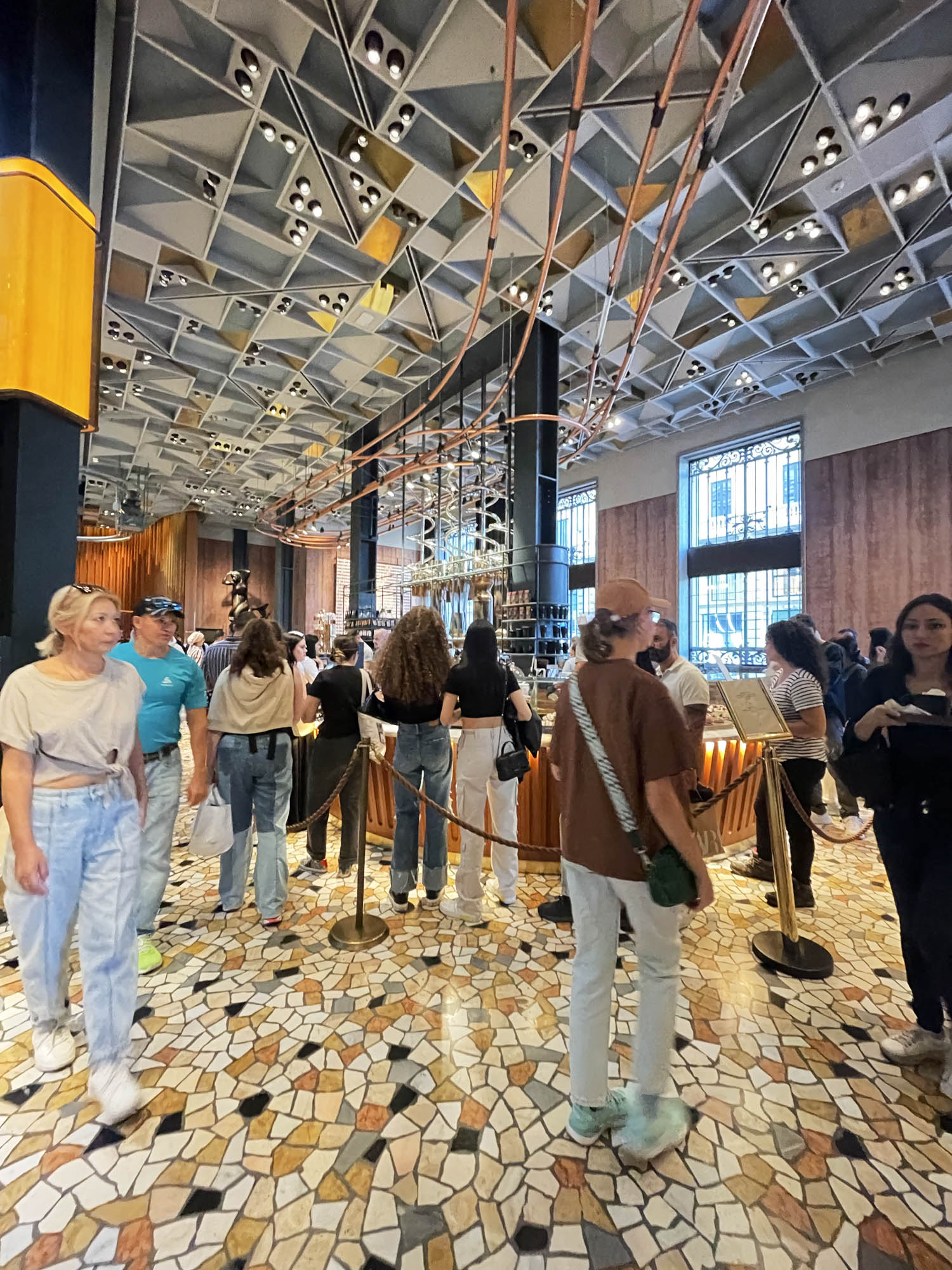 89 caffe Milano Starbucks Reserve 02