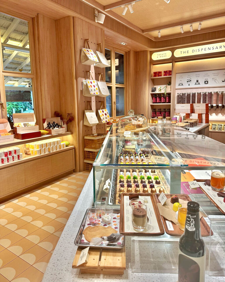 Mr. Bucket Chocolaterie – Dempsey Factory Singapore03 768x960