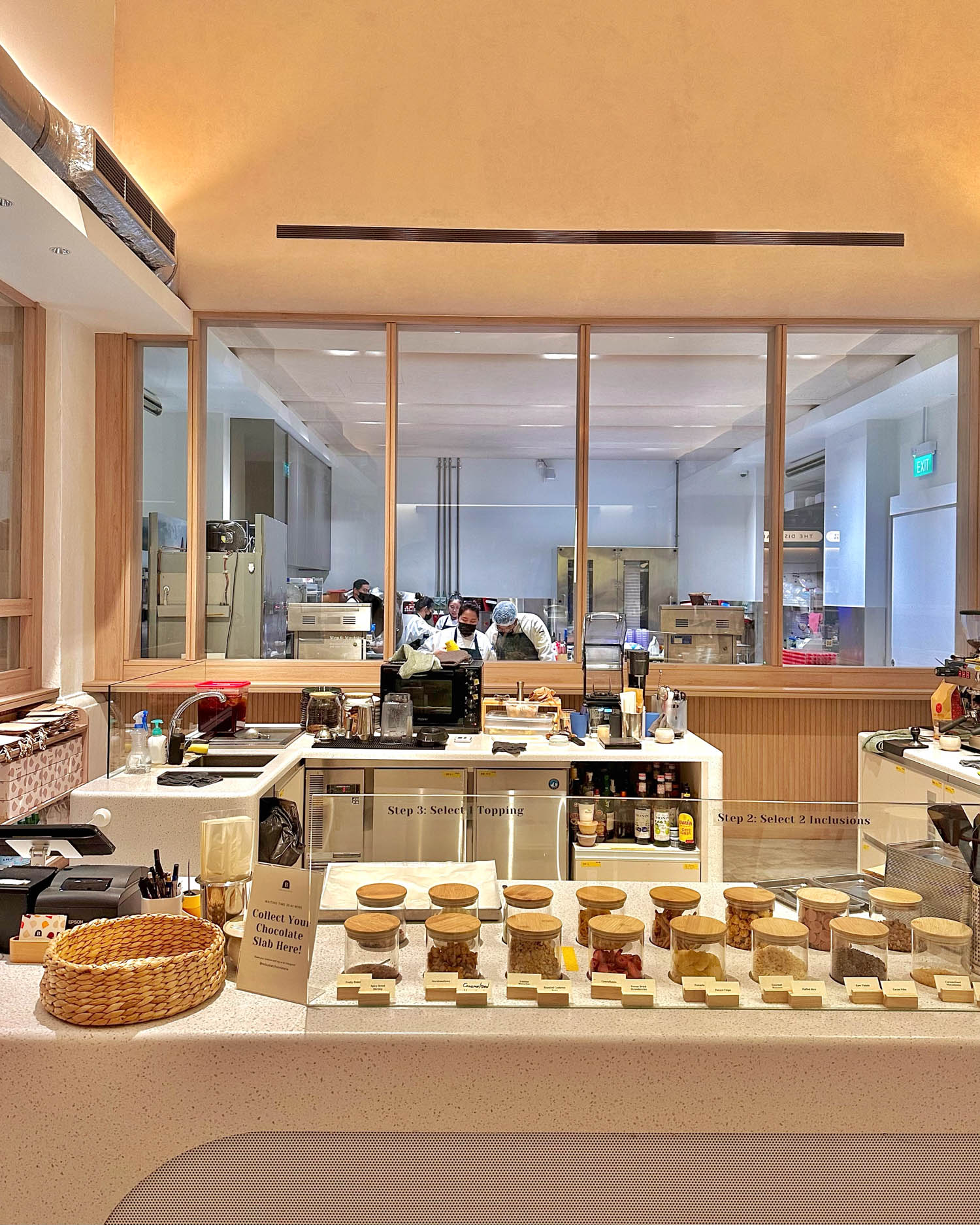 Mr. Bucket Chocolaterie – Dempsey Factory Singapore04