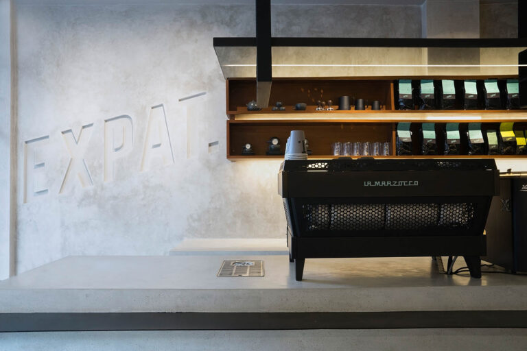 140 Roastery Bali Expat Coffee Expat Roasters Seminyak 01 768x512