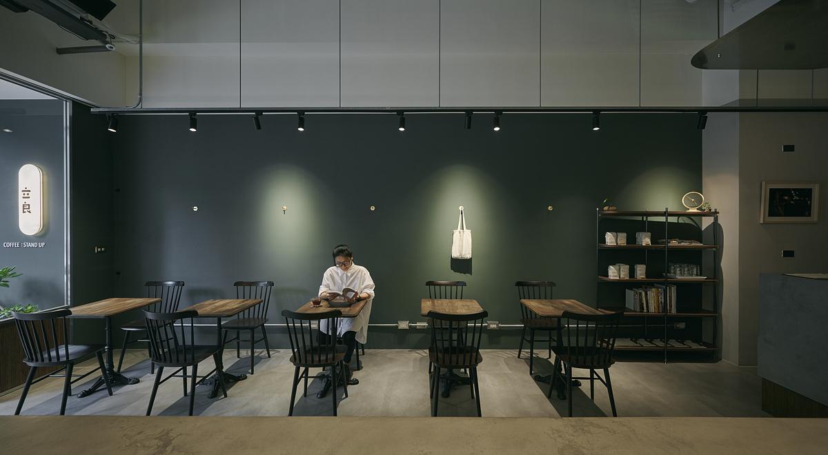 seating Coffee Standup / Xinyi District Taiwan / AODA Design