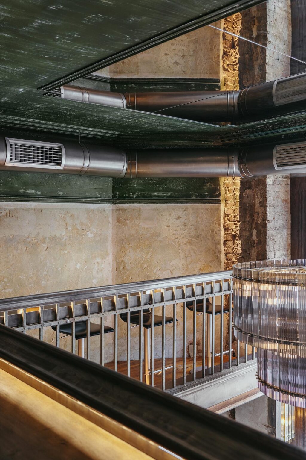 Siavo Dive Bar / Lviv / Replus Bureau - Best Cafe Designs