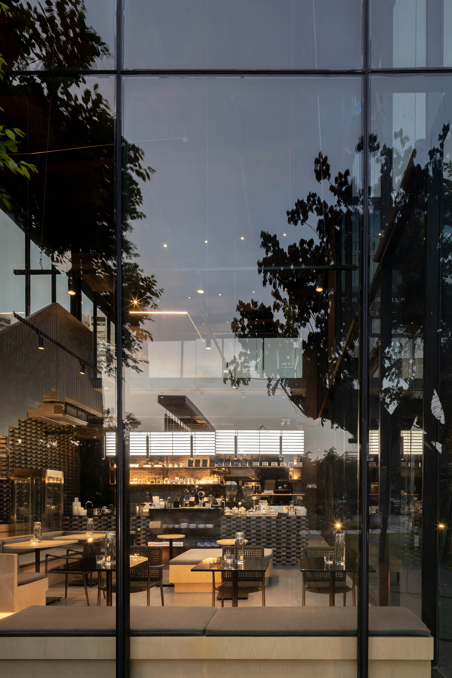 Kaizen Coffee / Spacecraft / Bangkok