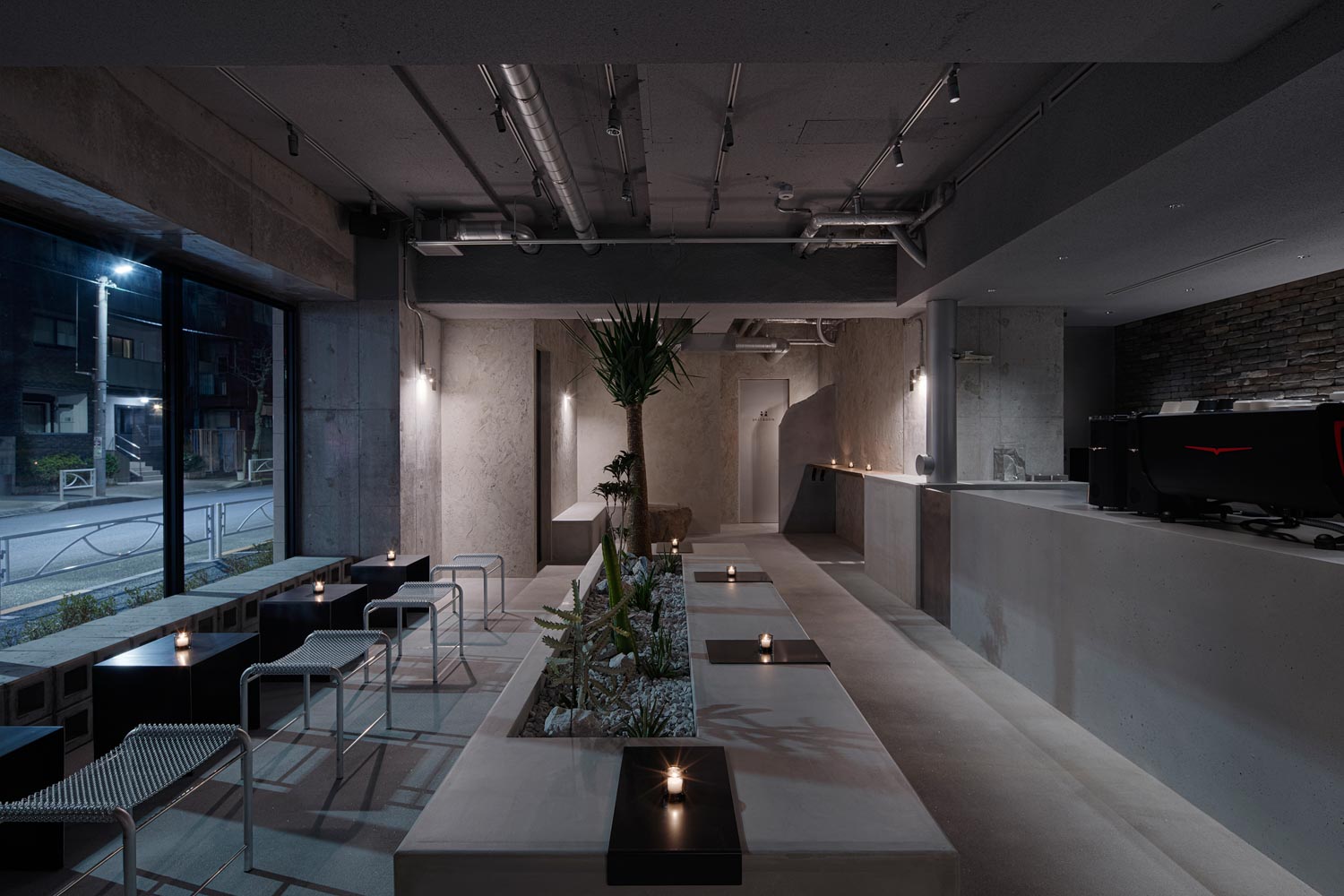 dining space Mountain Mover Café / Koyori / Tokyo