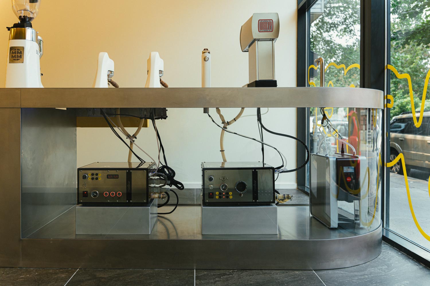 counter Voyager Lab / Montreal / DesignPROGRAM
