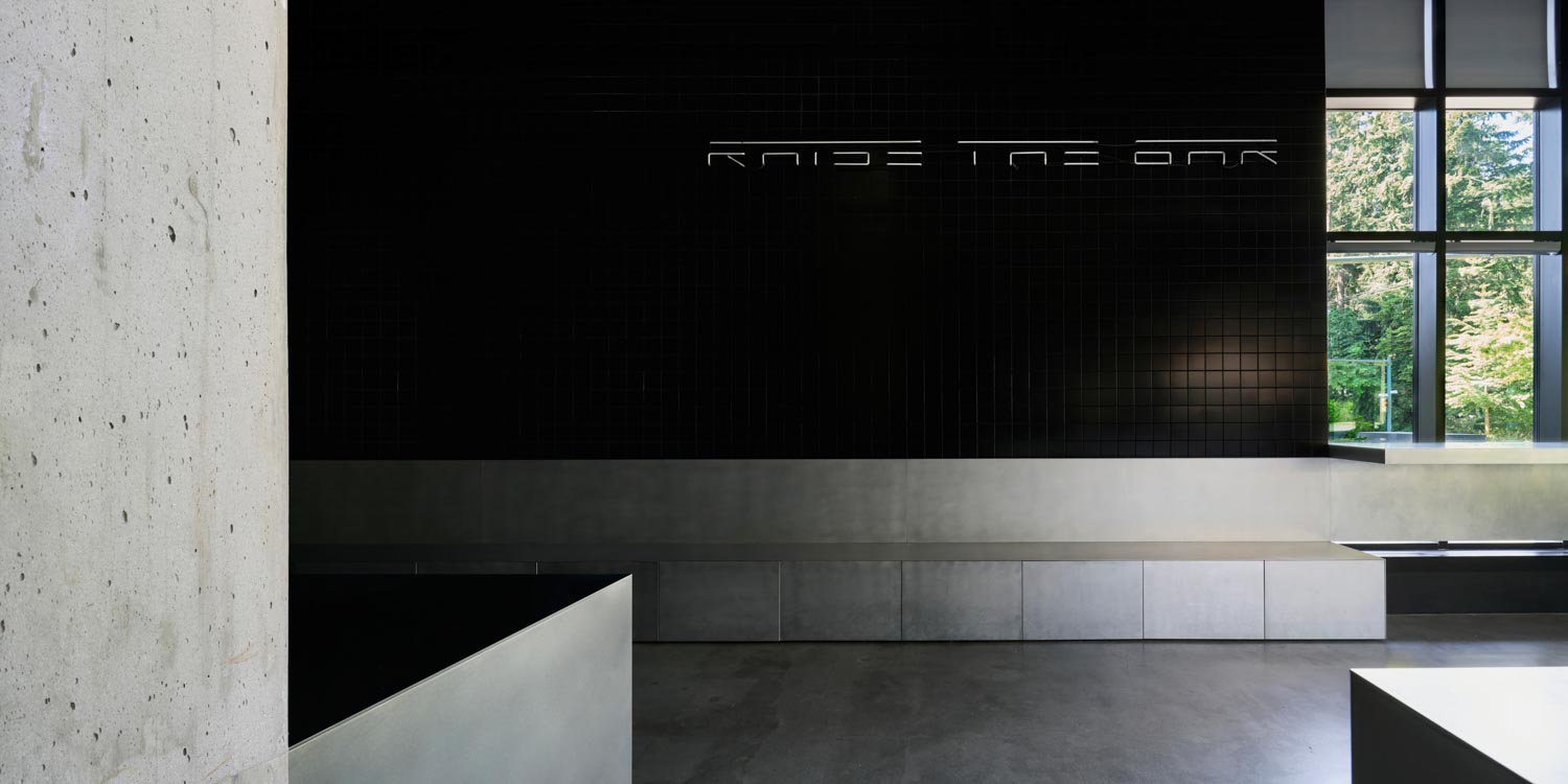 rear wall Veroni-Co-STA-Office-Architecture-Coquitlam-British-Columbia